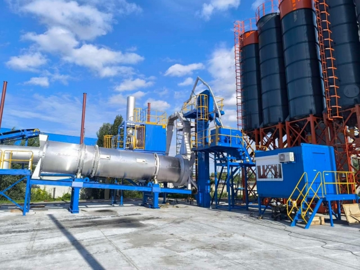 Як правильно організувати складування цементу та інертних матеріалів для стабільної роботи БЗУ