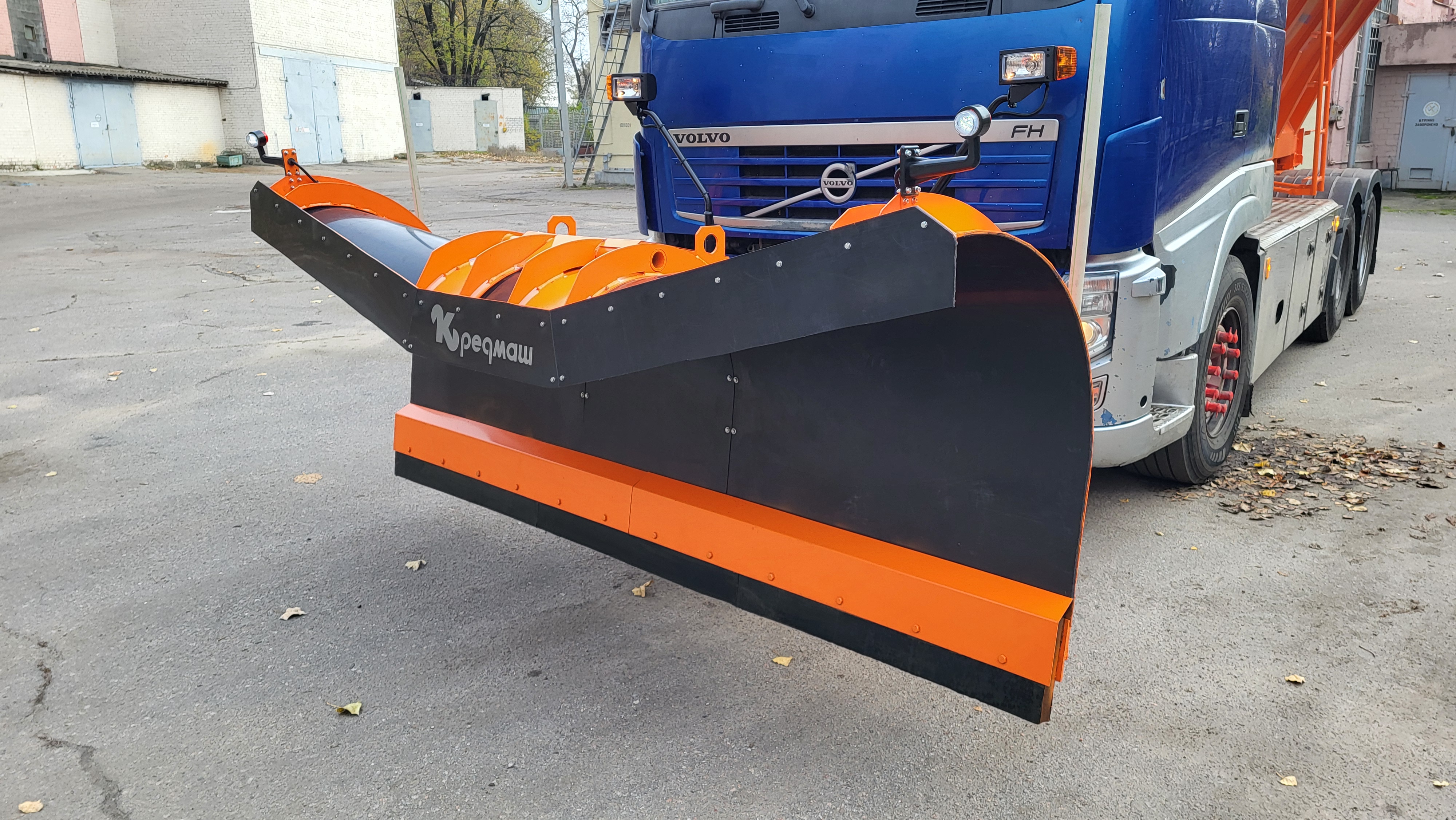 Отвал Кредмаш 6
